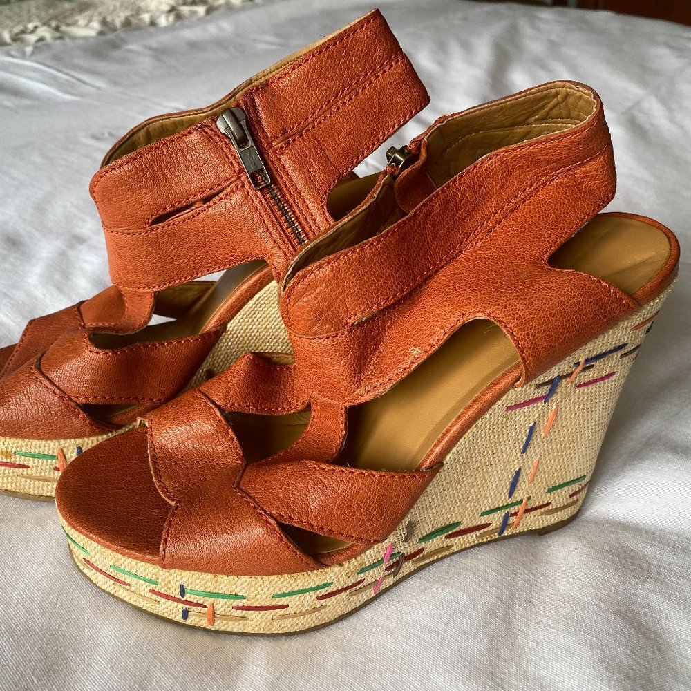 Nine West VATheOnlyOne Orange Leather and Multi-Color Wedge